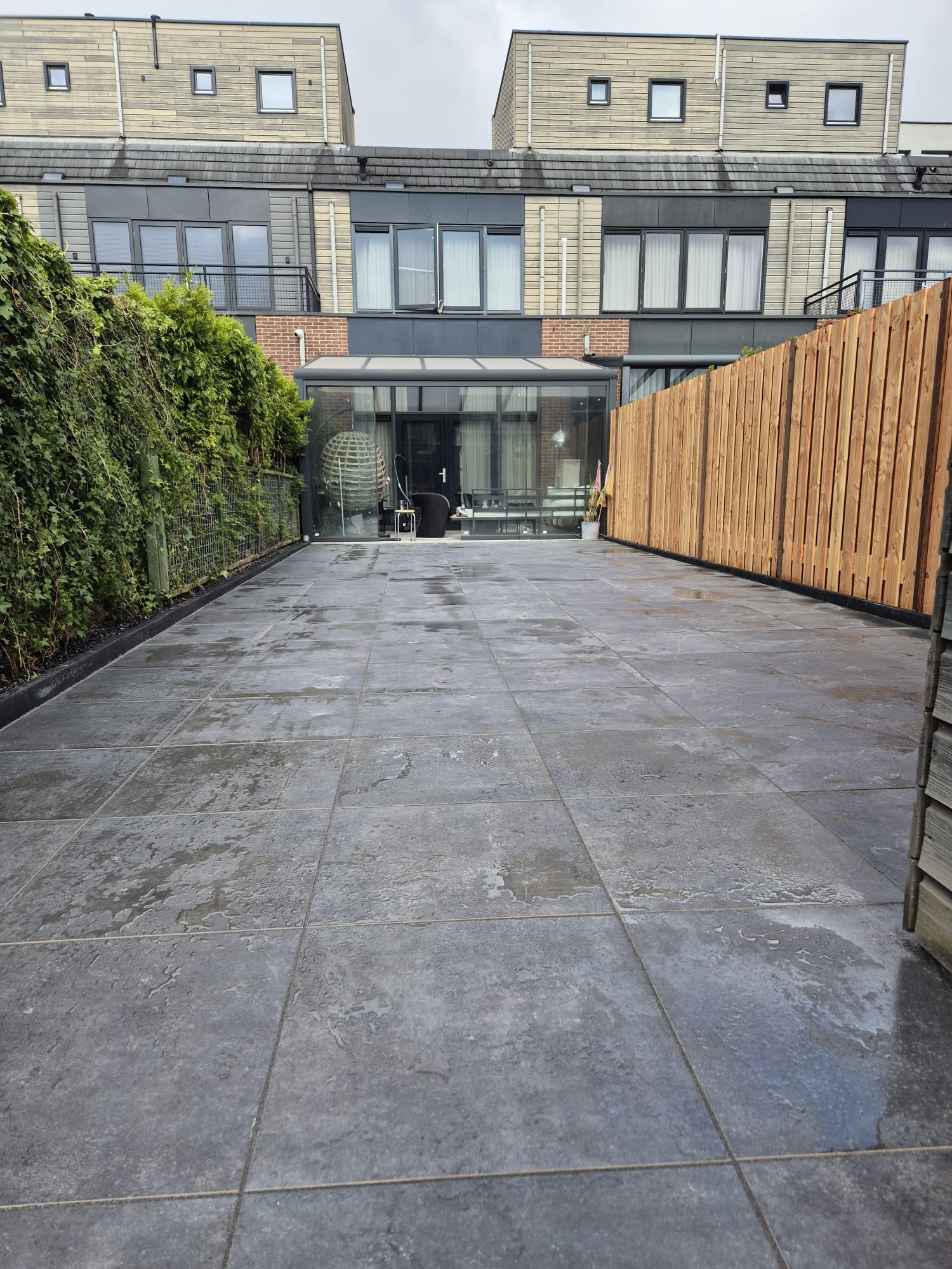 Afbeelding van project Jouw Droomtuin Dichterbij: Een Kijkje bij onze Recente Renovatie in Barendrecht